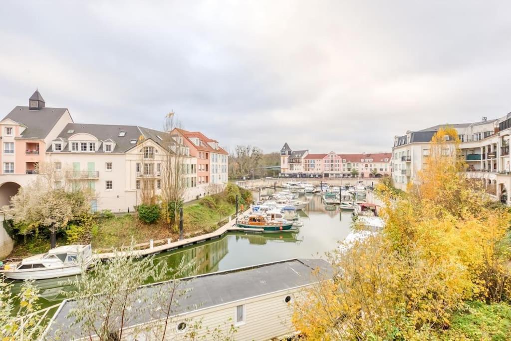 Studio Vue Direct Sur Le Port De Cergy, Parking Prive Gratuit 外观 照片
