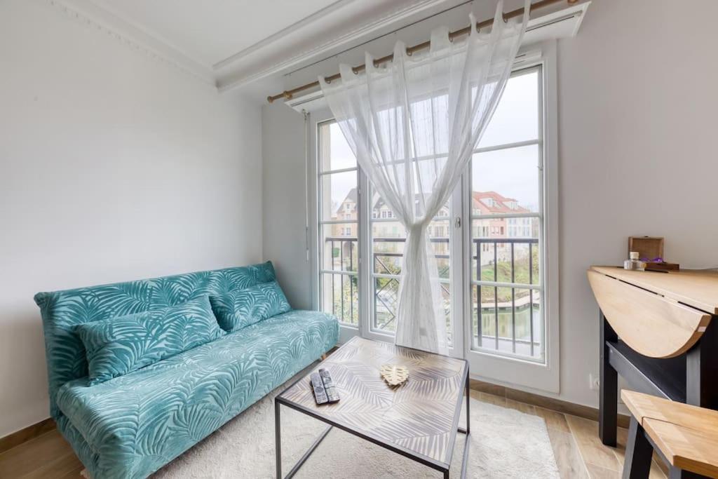 Studio Vue Direct Sur Le Port De Cergy, Parking Prive Gratuit 外观 照片