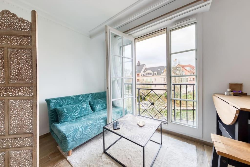 Studio Vue Direct Sur Le Port De Cergy, Parking Prive Gratuit 外观 照片